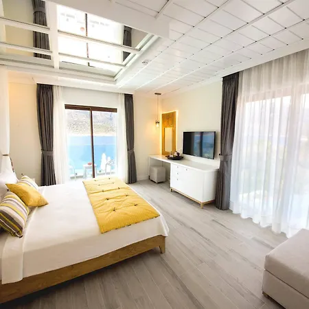 Suna Sun - Adult Only 3*