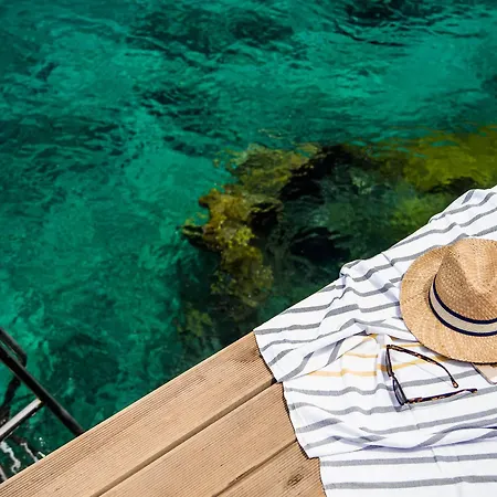 Suna Sun - Adult Only 3*